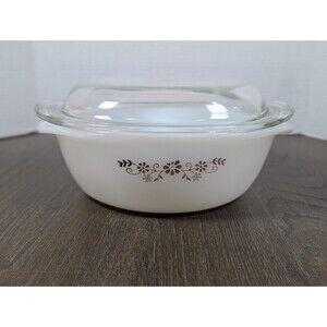 VTG Dynaware Pyr-O-Rey 8in Casserole Baking Dish with Lid Brown Daisey Floral